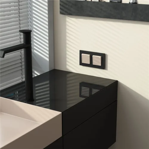 Розетка влагозащ. с зазем. с защит. крышкой и шторками (айвори акрил) W1171243 - фото 2