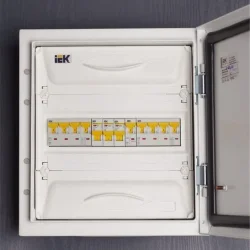 Выключатель автоматический модульный 1п C 63А 6кА ВА47-60M KARAT IEK MVA31-1-063-C