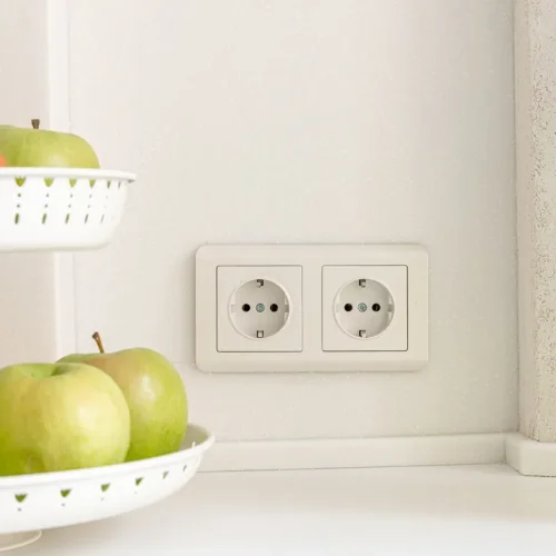 Розетка с заземлением (перламутровый рифленый) W1171013 - фото 4