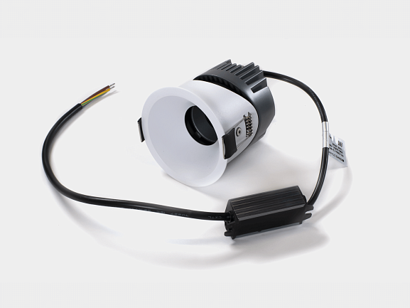 Светильник встраиваемый 12Вт 55° IP65 белый 3000К поворотный RC-D84-12-WH-WW65. Фото 2