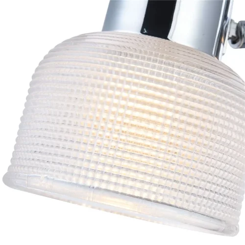 Светильники выполнены в современном стиле с элементами в стиле минимализм. Арматура сделана из металла, а абажуры – из стекла. Особенность светильников – специальный механизм, который позволяет поворачивать плафоны по вертикали и горизонтали. (Хром) - фот