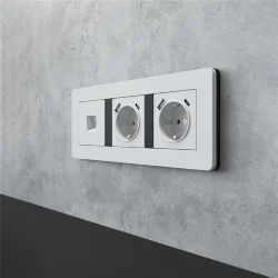 Рамка из поликарбоната на 3 поста Split белый/черный, soft-touch W0033068