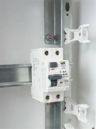 Выключатель дифференциального тока (УЗО) 2п 25А 30мА тип AC ВДТ R10N ARMAT IEK AR-R10N-2-025C030 - фото 2