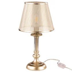 Светильники выполнены в классическом стиле. Арматура светильников сделана из металла, абажуры - из бежевой ткани. Широкая линейка позволит осветить все зоны помещения в едином стиле. (Матовое Золото)