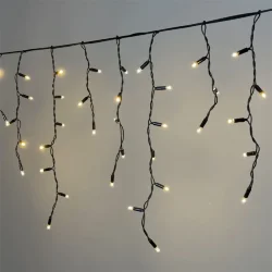 Гирлянда Бахрома 3,1 x 0,5 м Тепло-Белая 220В, 120 LED, Провод Черный Каучук 2,3мм, IP65