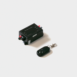 Диммер для ленты с брелоком 8А 12V/24V,, RF-DIM-3-8A купить в SWG - официальный производитель 000934