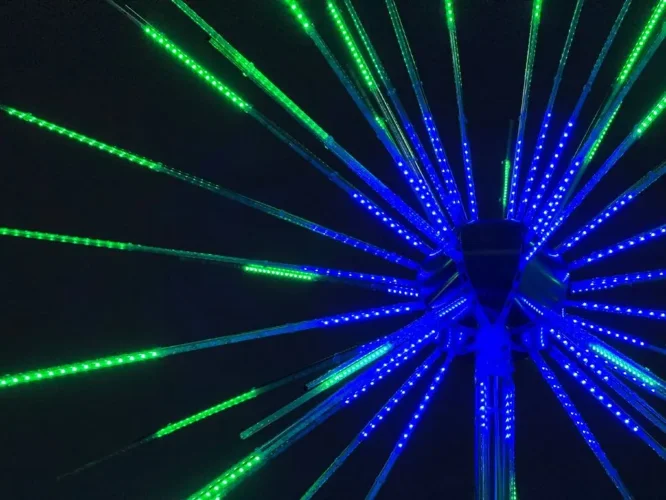 Светодиодная Фигура &#171;Фейерверк&#187; Ø2,4м 24В, 1728LED, IP65. Фото 2.