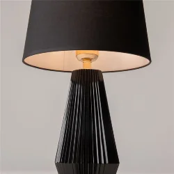 Настольный светильник Calvin Table E27х1 60Вт (Черный)