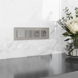 Рамка из стекла на 4 поста Senso дымчатый soft-touch W0043117