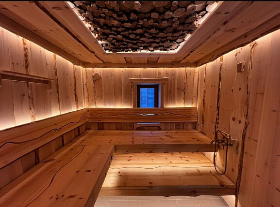 'Термостойкая cветодиодная лента SMD 2835, 180 LED/м, 12 Вт/м, 24В , IP68, Цвет: Нейтральный белый, NE8180-24-12-NW-68. Фото 2