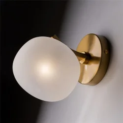 Настенный светильник (бра) Freya FR5444WL-01BS (Латунь)