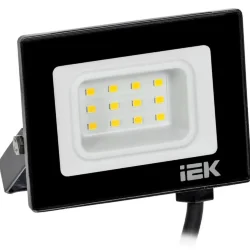 Прожектор светодиодный СДО 06-10 4000К IP65 черн. IEK LPDO601-10-40-K02