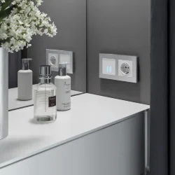 Рамка из металла на 2 поста Аluminium алюминий W0021706