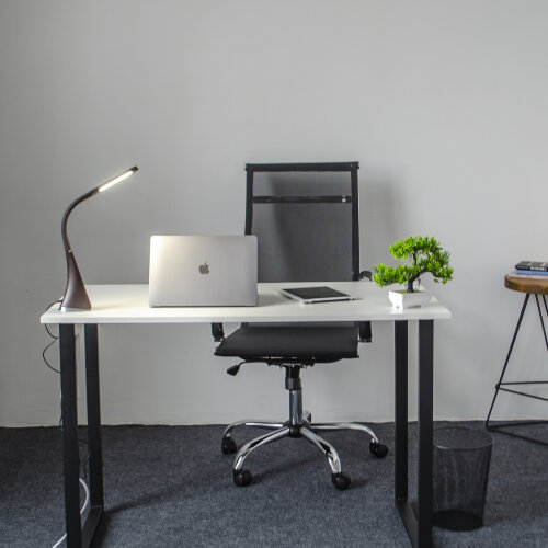 TLD-542 Brown-LED-300Lm-5000K-Dimmer Светильник настольный c часами, календарем, термометром, 5W, Сенсорный выключатель, Коричневый стилизован под кожу. - фото 15