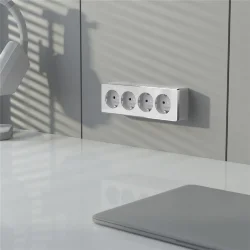 Розетка четверная с заземлением и шторками Gallant белая W5072210