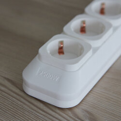 S-GSL5-1.5 WHITE Cетевой фильтр серии Lux, 1.5м Пвс 3x0.75, 5 гнезд, с-з, 10А, Защита от перенапряжения, короткого замыкания.