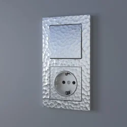 Розетка с заземлением (Hammaer серебряный) W1271006