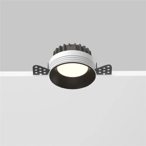 Встраиваемый светильник Okno 3000-4000-6000K 8W 100° IP 44 (Черный) - фото 3