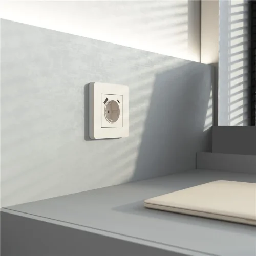 Рамка из поликарбоната на 1 пост Split айвори/белый, soft-touch W0013066 - фото 4