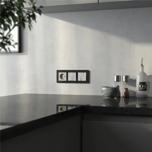 Розетка с заземлением (cеребряный рифленый) W1171009 - фото 2