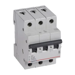 Выключатель автоматический модульный 3п C 32А 4.5кА RX3 ИЭК Leg 419711