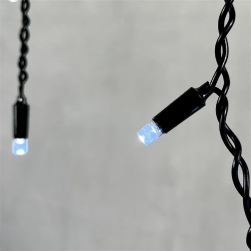 Гирлянда Бахрома с Колпачком 3,1 x 0,5 м Белая 220В, 120 LED, Провод Черный ПВХ, IP65. Фото 3.