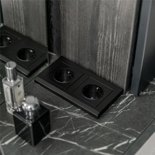 Рамка из поликарбоната на 2 поста Stark черный W0021808 - фото 7