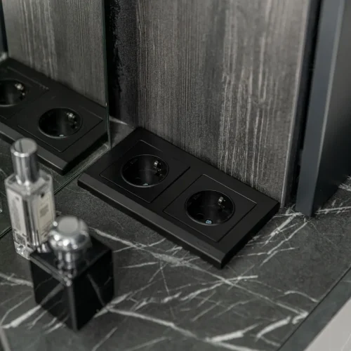 Рамка из поликарбоната на 2 поста Stark черный W0021808 - фото 7