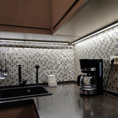 ULI-Q951 14W-4000K IP20 BLACK Светильник линейный светодиодный аналог Т5, 230В, Кабель 0.9м с вилкой и крепление в-к, Белый свет 4000K, Корпус черный, TM Volpe - фото 3