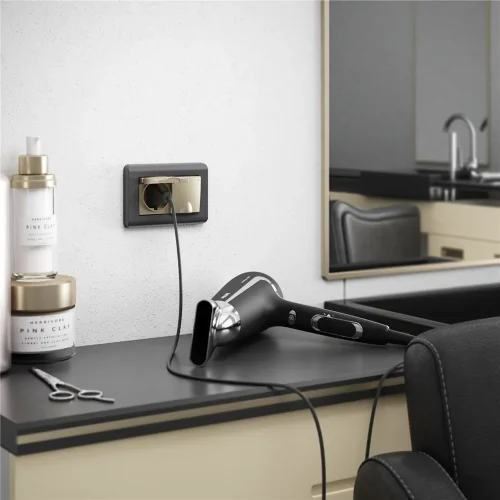 Розетка двойная влагозащ. с зазем. с защит. крышками и шторками (шампань рифленый) W1172210 - фото 3