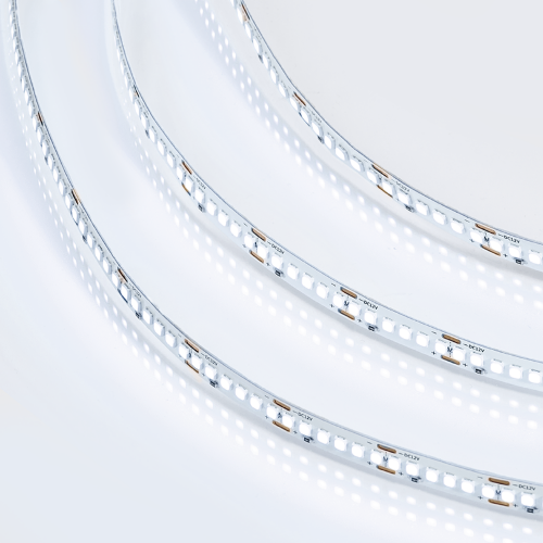 Светодиодная лента WOLTA WLS2835-24W/6500/24H240-01 SMD2835 24Вт 6500К 24В IP20 240 led/m - фото 1.