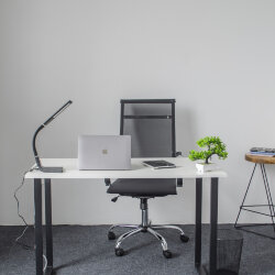 TLD-565 Black-LED-360Lm-3000-6000K-Dimmer-WR Светильник настольный, 12W, Сенсорный выключатель, Диммер, Беспроводное зарядное устройство, Черный