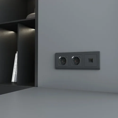 Рамка из поликарбоната на 3 поста Stark черный W0031808 - фото 3