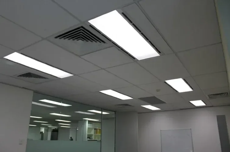 Светодиодная панель с равномерной засветкой 40Вт 6500K 3600Лм IP20 1195x296x34мм | RC035B LED36S/865 CLI | - PHILIPS. Фото 4