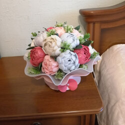 ULW-R07 T-3000K-150F-A Букет Аромат нежности Светильник светодиодный со сменной лампойв-к, E27, теплый белый свет 3000K, Плафон D150мм, матовый, Белое основание