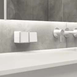 Розетка влагозащ. с зазем. с защит. крышкой и шторками Gallant белая W5071201