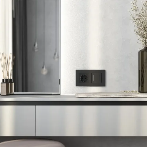 Рамка из поликарбоната на 2 поста Slab черный софт W0022908 - фото 3